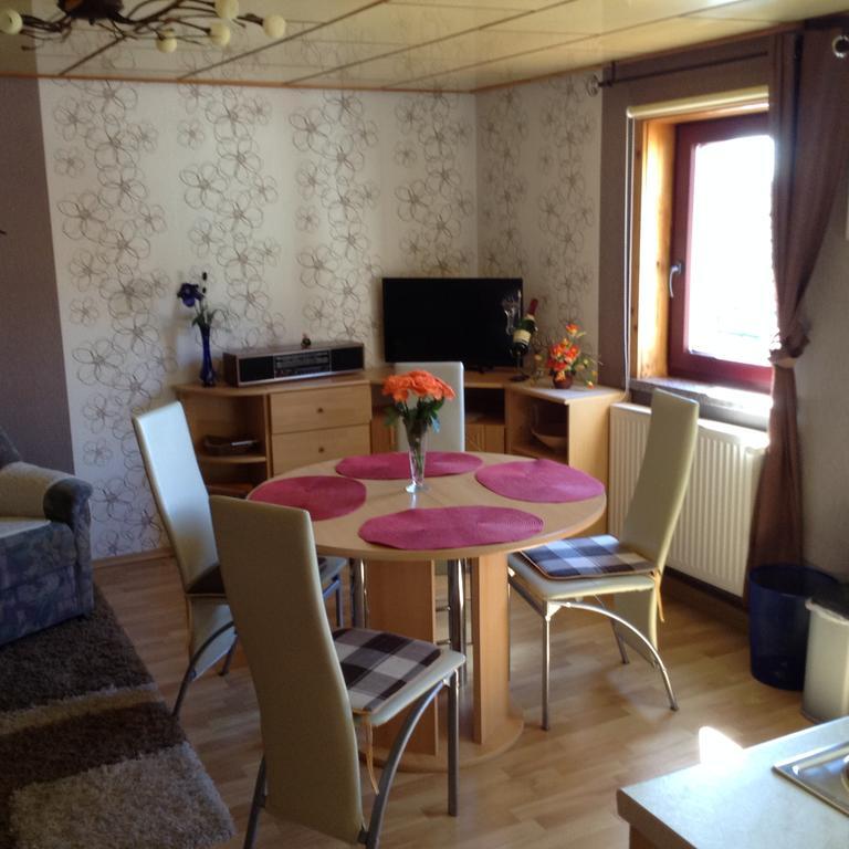 Ferienwohnung Dietlinde Bad Blankenburg Exterior foto